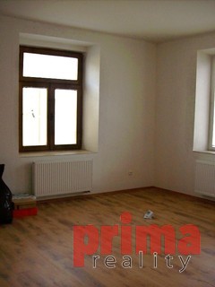 Pronájem, byt 2+1, 73m2, po rekonstrukci, komora, Mrštíkova, Jihlava - Fotka 1