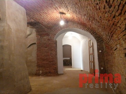 Pronájem, klenbové sklepy, 83m2, Mrštíkova, Jihlava - Fotka 24